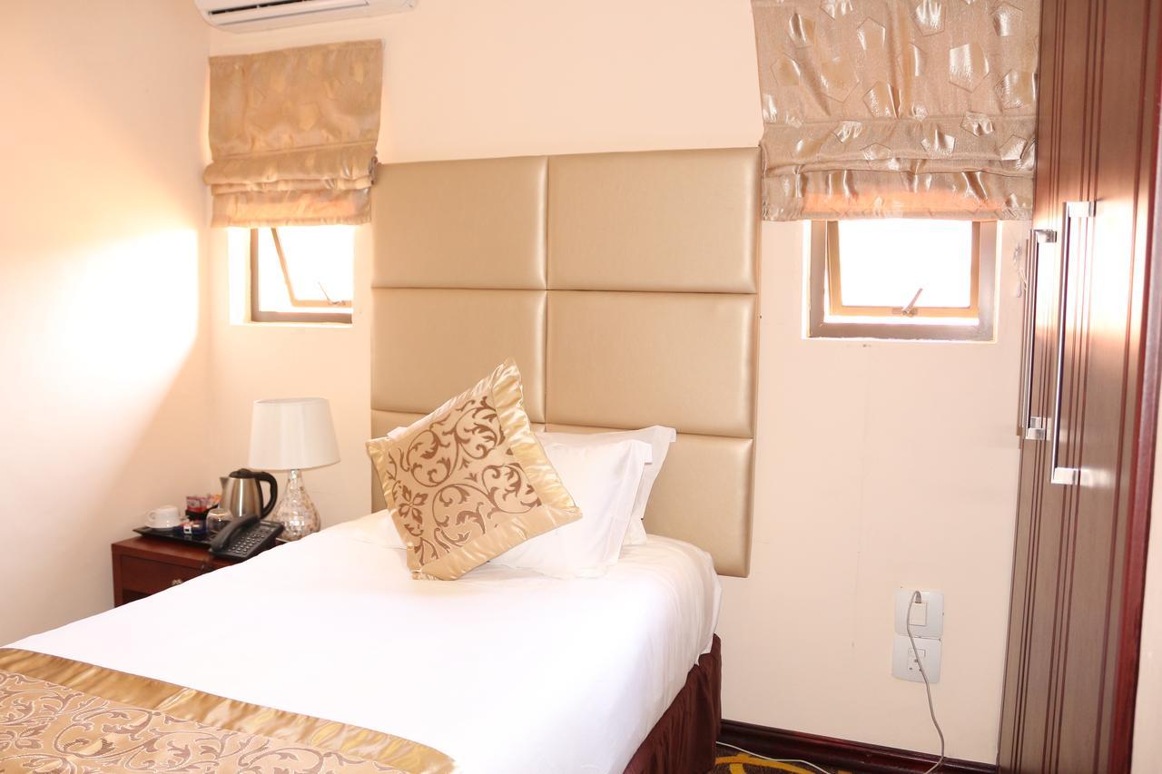 Open House Boutique Hotel Manzini Bagian luar foto