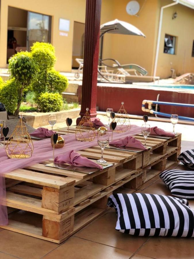 Open House Boutique Hotel Manzini Bagian luar foto